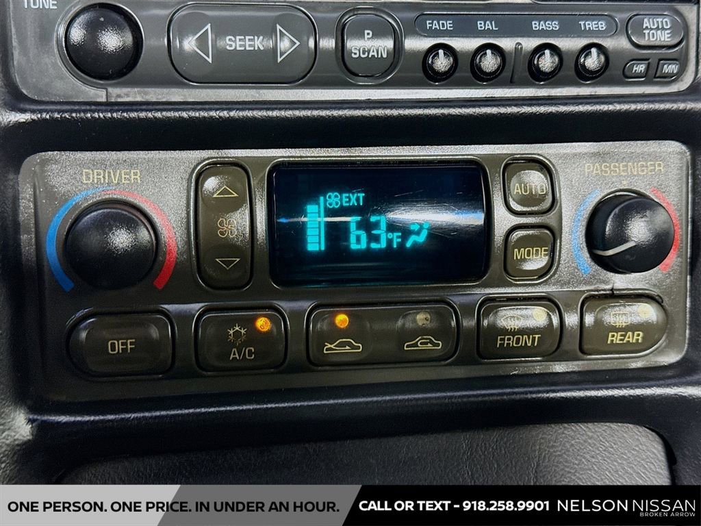 Used 1999 Chevrolet Corvette Convertible w/ Memory Pkg image 14