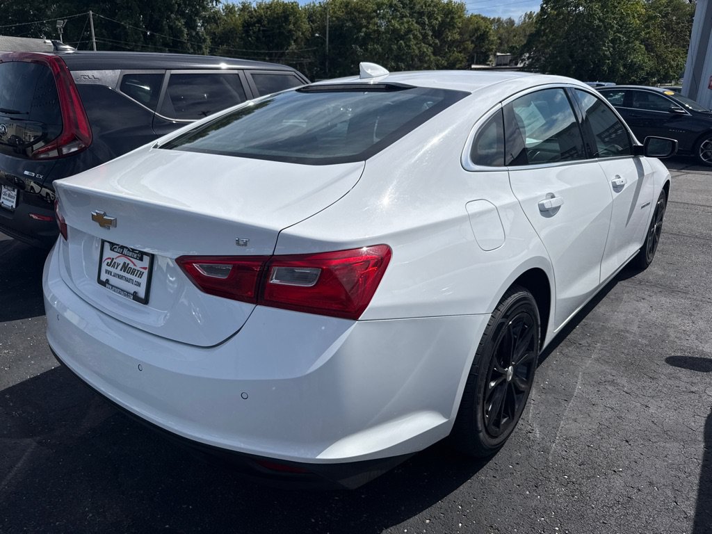 Used 2024 Chevrolet Malibu LT FWD image 4