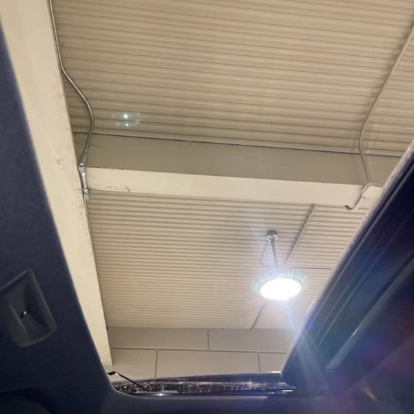 Used 2025 Nissan Armada Platinum image 3