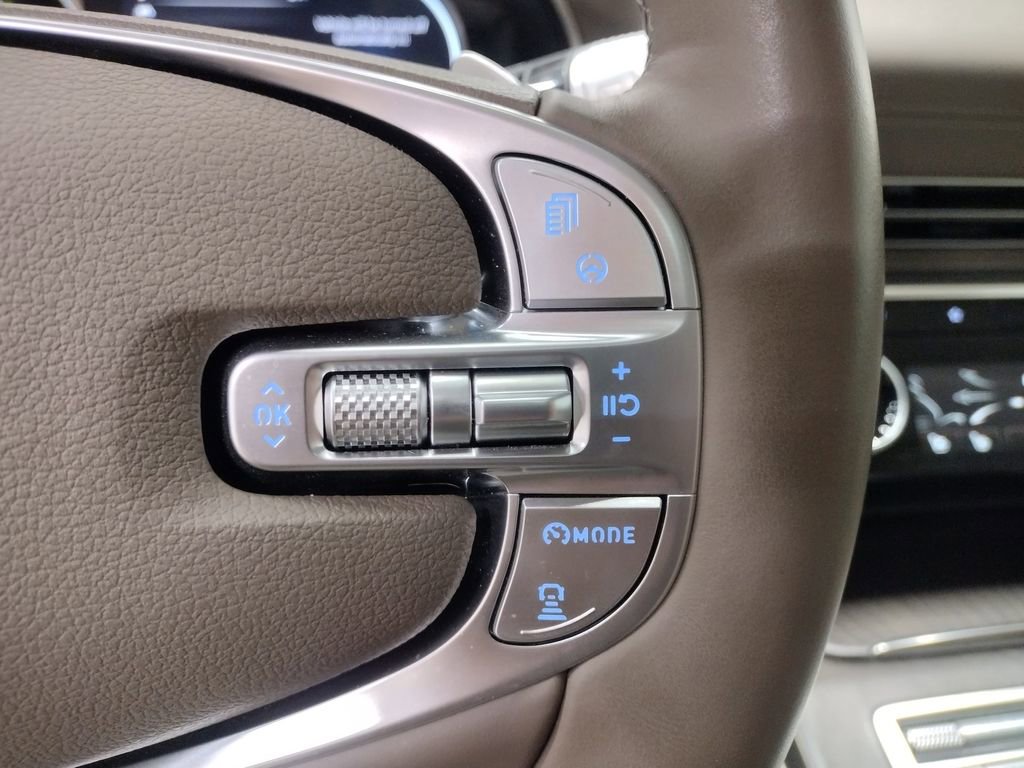 Used 2021 Genesis GV80 2.5T w/ Prestige Package 04 image 29