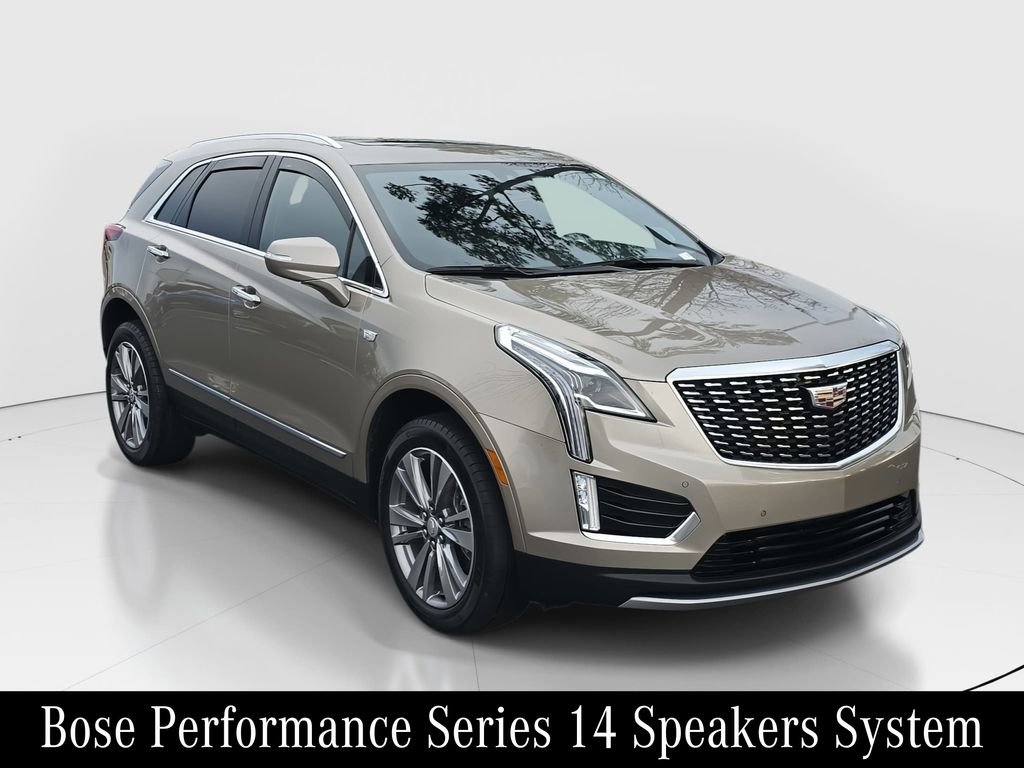 Used 2022 Cadillac XT5 Premium Luxury image 3