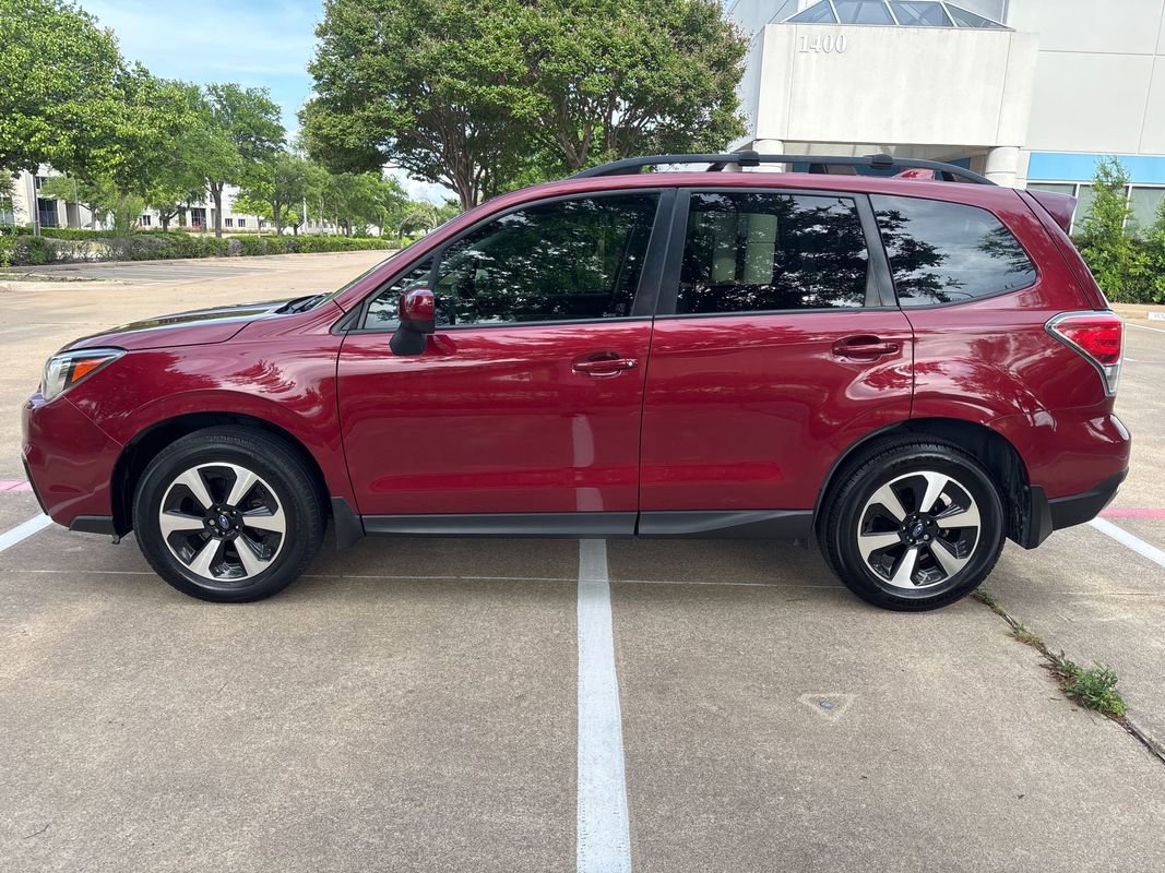 Used 2017 Subaru Forester 2.5i Premium w/ Rugged Package #1 AWD/4WD image 5