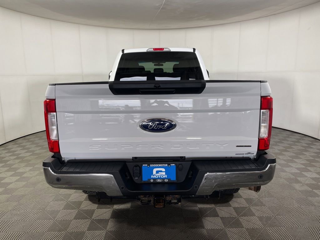 Used 2017 Ford F350 XLT w/ XLT Value Package AWD/4WD image 6