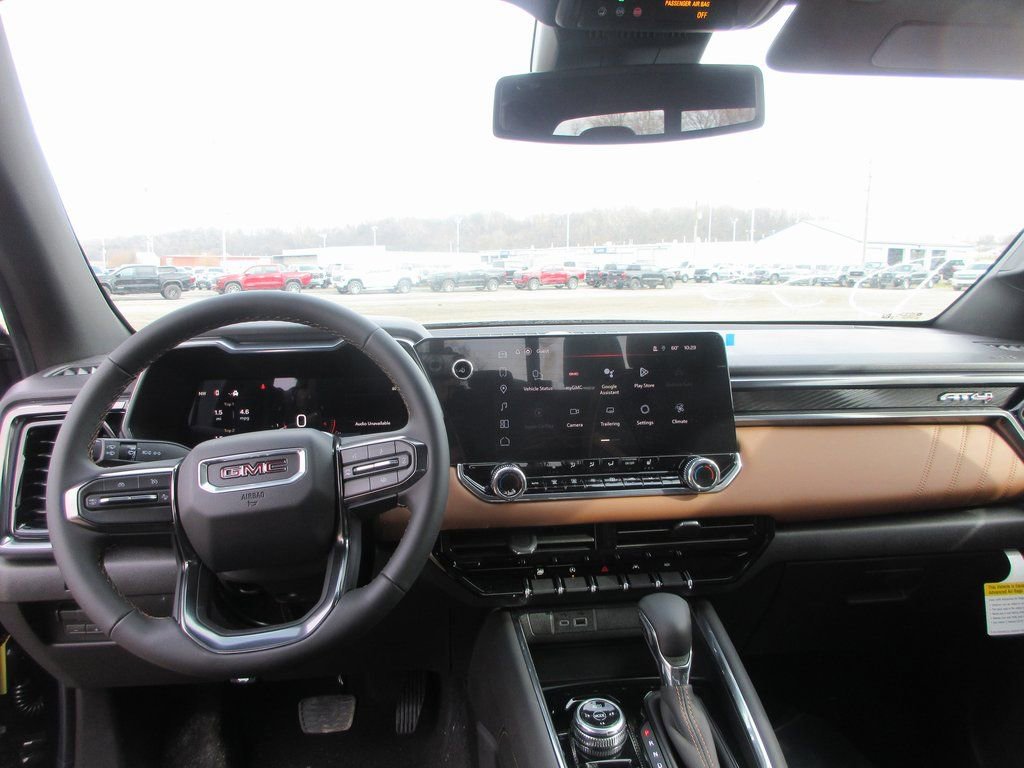 New 2026 GMC Canyon AT4 AWD/4WD image 14