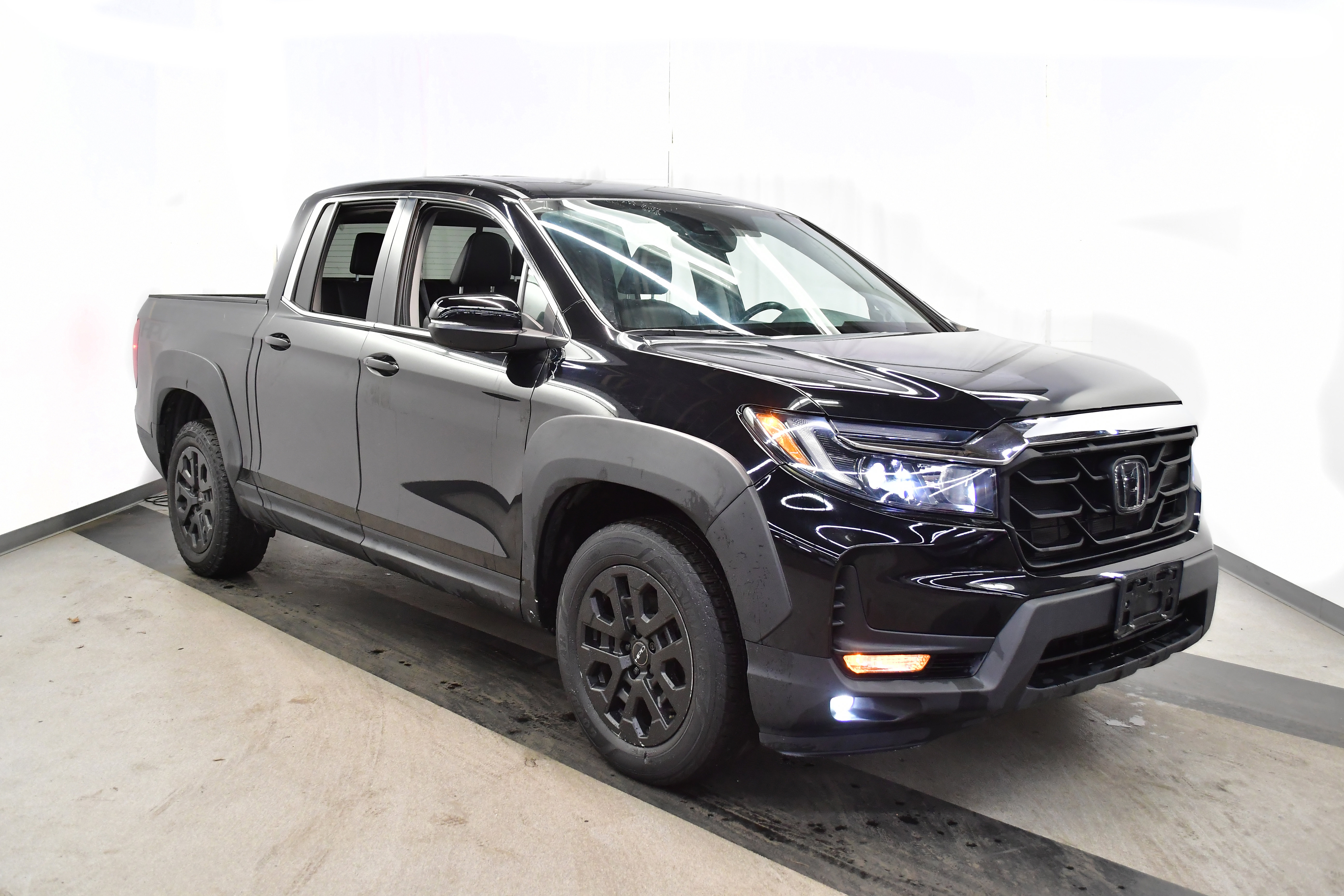 Used 2023 Honda Ridgeline RTL image 4