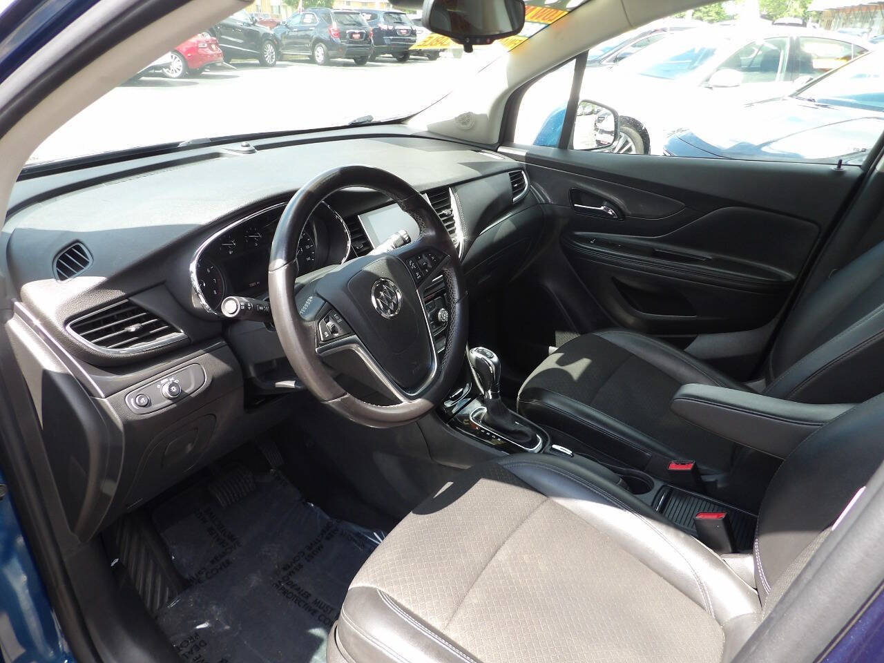 Used 2020 Buick Encore Preferred FWD image 8