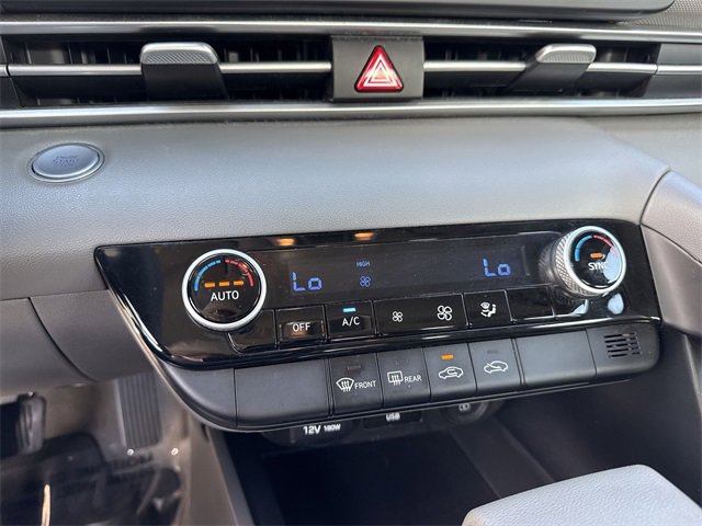 Used 2021 Hyundai Elantra SEL image 19