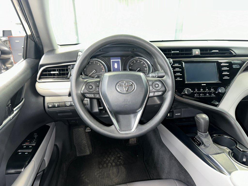 Used 2020 Toyota Camry LE FWD image 2