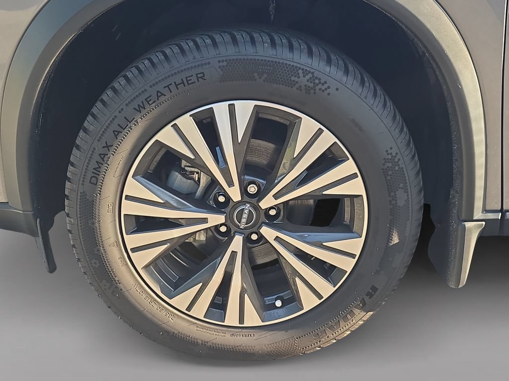 Used 2023 Nissan Rogue SV AWD/4WD image 28