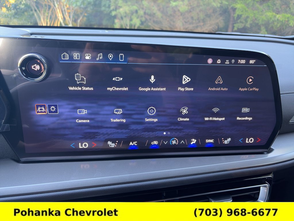 New 2027 Chevrolet Traverse LT w/ Midnight/Sport Edition AWD/4WD image 15