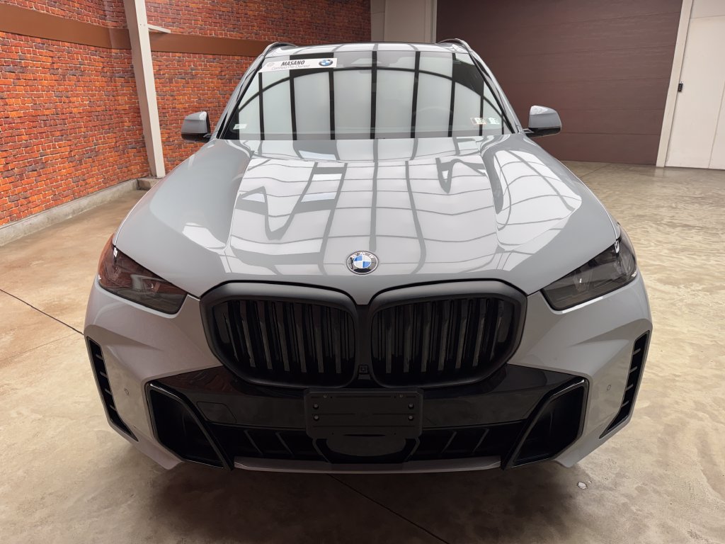 Certified 2026 BMW X5 xDrive40i w/ Executive Package AWD/4WD image 8