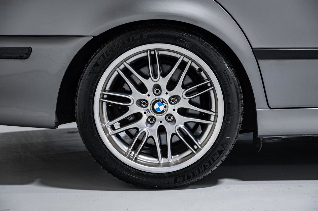 Used 2003 BMW M5 image 11