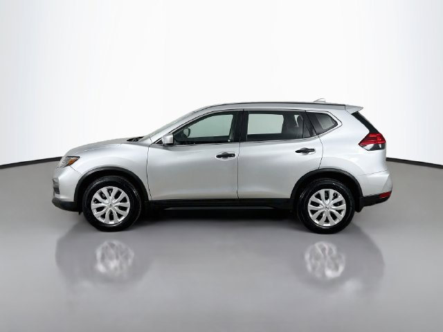 Used 2017 Nissan Rogue S AWD/4WD image 9