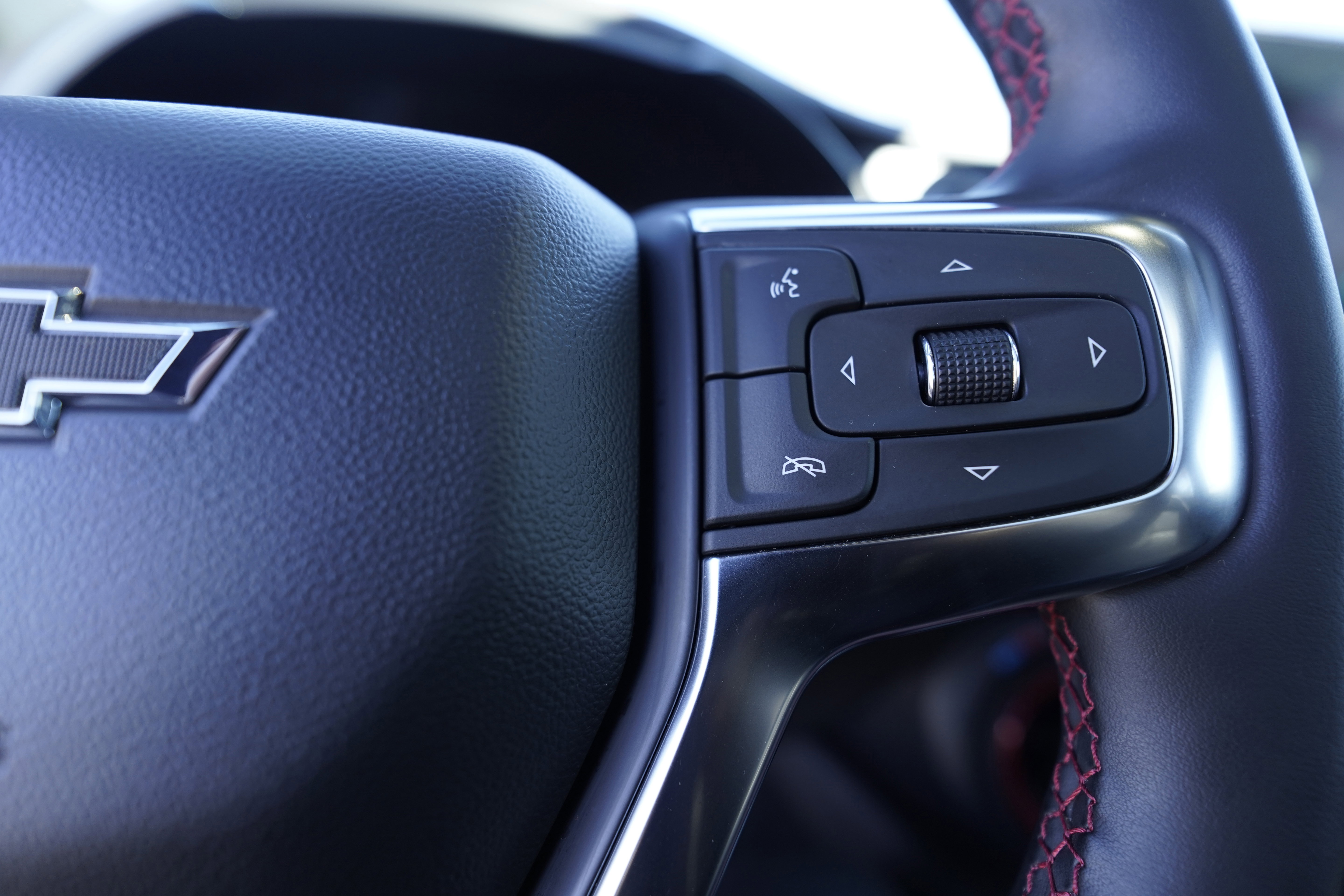 Used 2024 Chevrolet Blazer RS w/ Driver Confidence II Package image 18