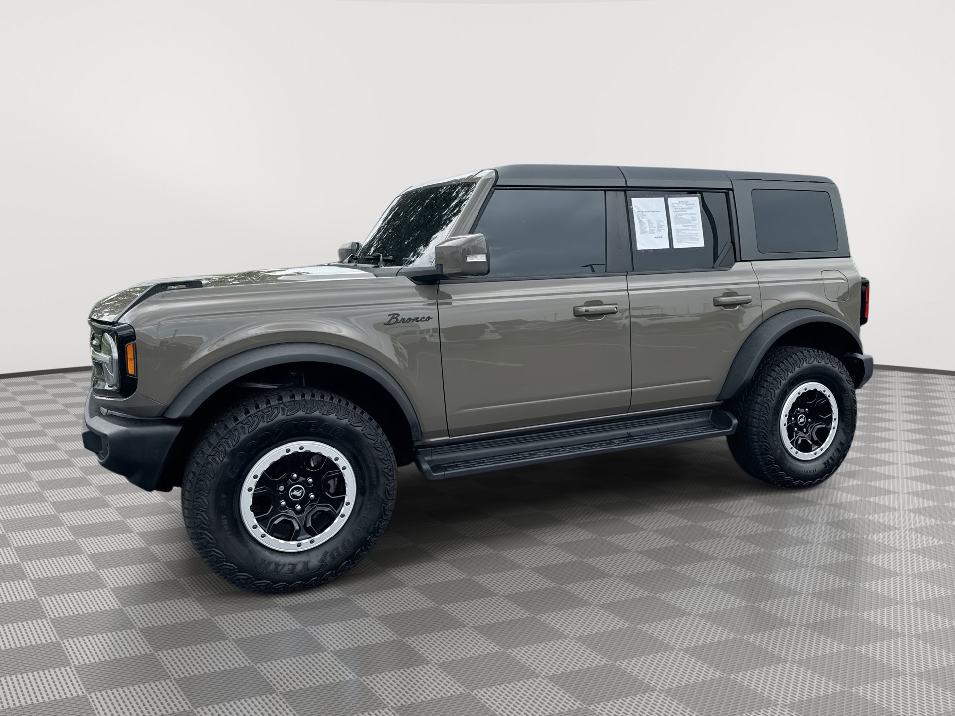 Used 2025 Ford Bronco Outer Banks w/ Sasquatch Package
