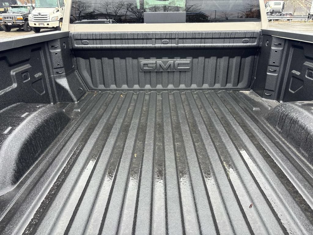 New 2026 GMC Sierra 2500 SLE w/ SLE Value Package; AWD/4WD image 4