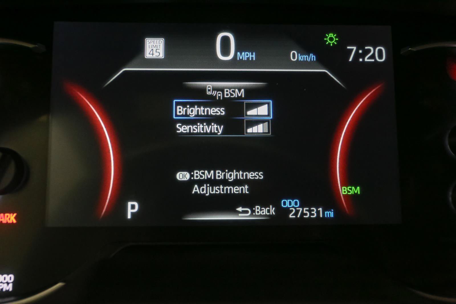 Used 2025 Toyota RAV4 XLE AWD/4WD image 39