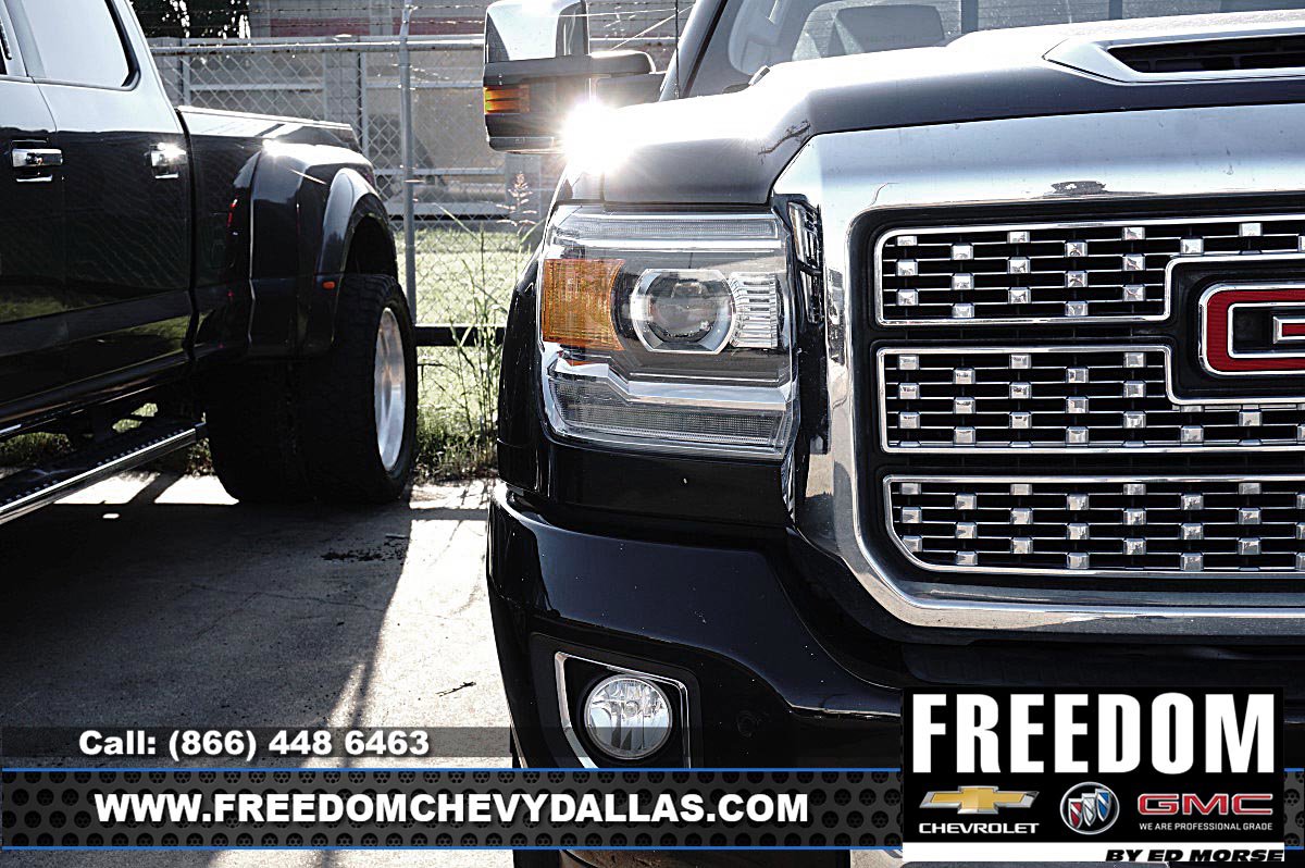 Used 2019 GMC Sierra 2500 Denali w/ Duramax Plus Package AWD/4WD image 5