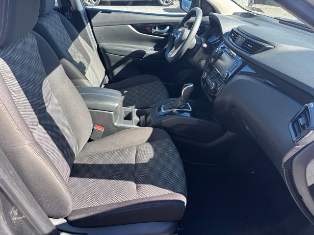 Used 2019 Nissan Rogue Sport SV FWD image 8