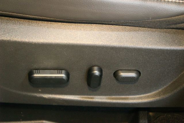 Used 2019 Ford Escape SEL image 18