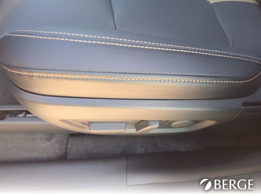 New 2026 MAZDA CX-90 3.3 Turbo w/ Premium Plus Pkg image 15