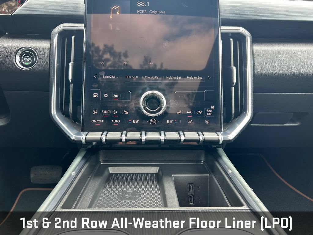 Certified 2024 GMC Acadia AT4 w/ Luxury Package AWD/4WD image 26