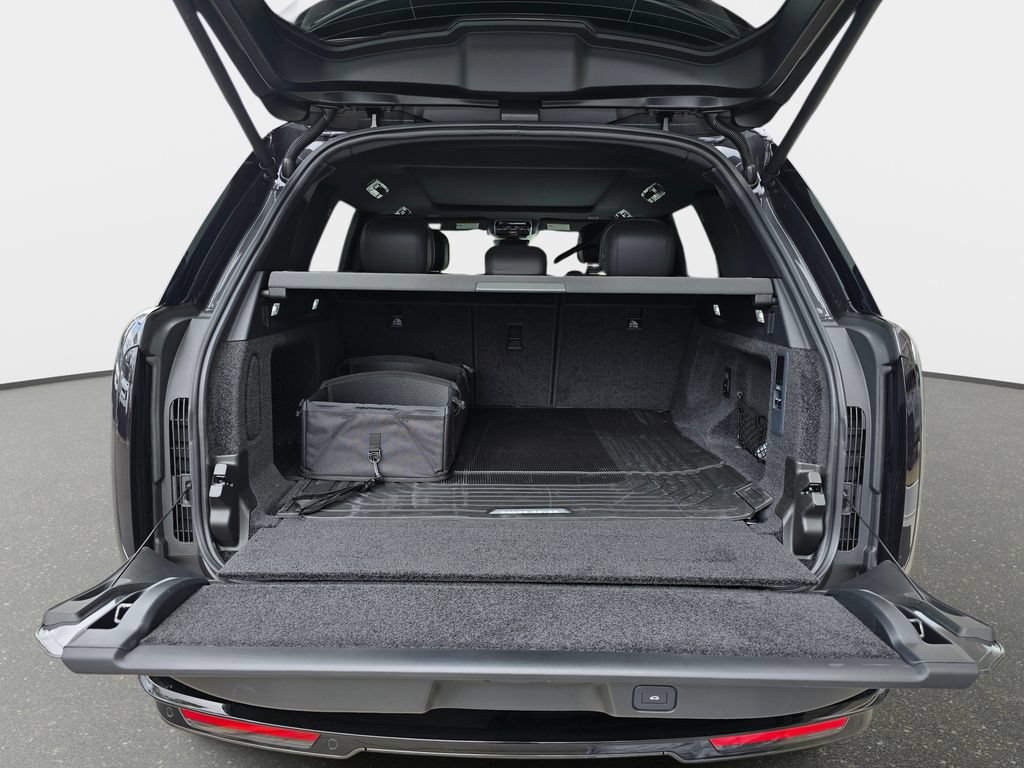 New 2026 Land Rover Range Rover SE AWD/4WD image 12