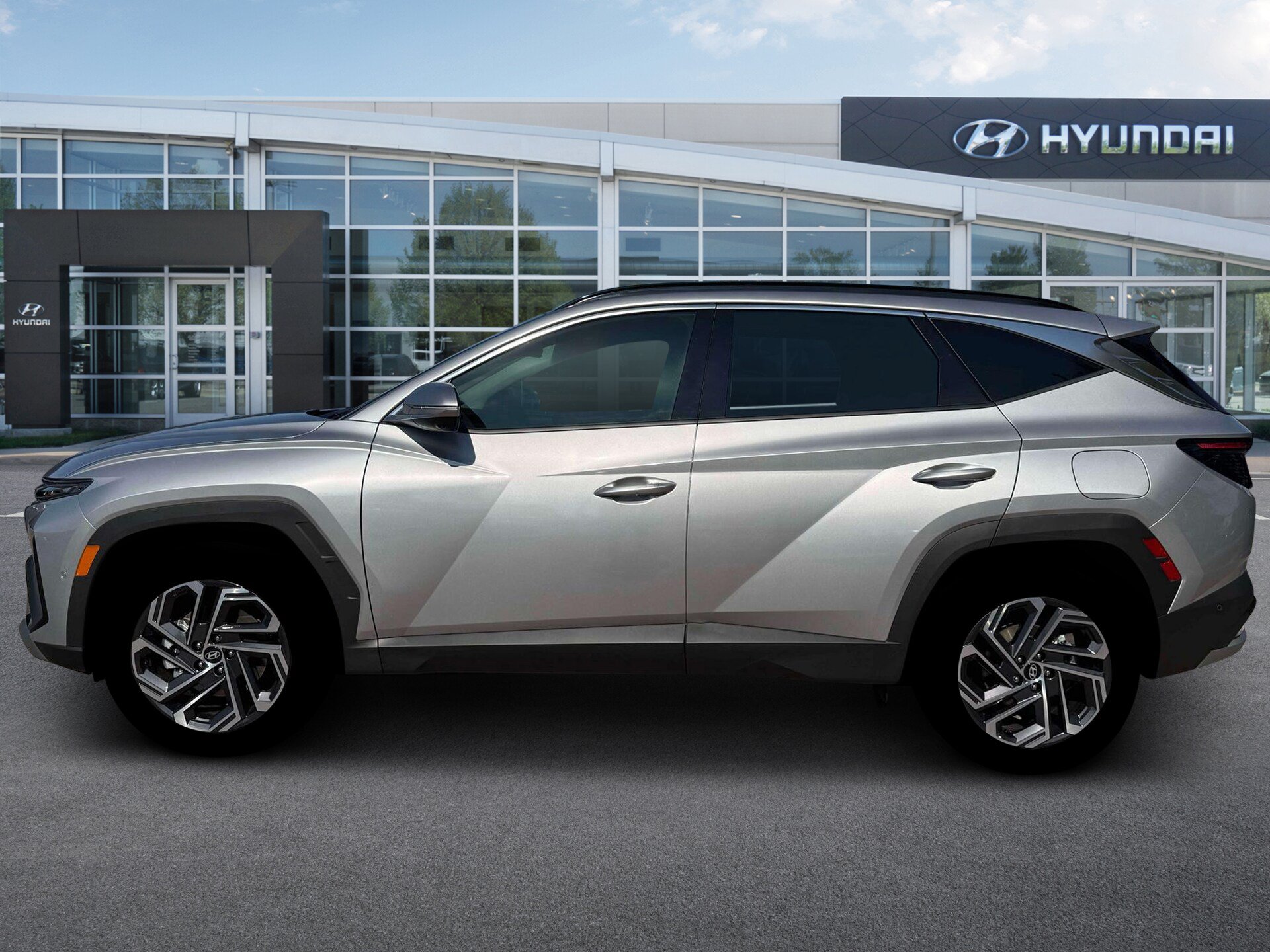 New 2026 Hyundai Tucson Limited AWD/4WD image 3