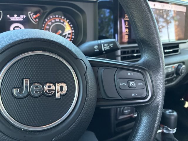 Used 2024 Jeep Wrangler Sport image 28