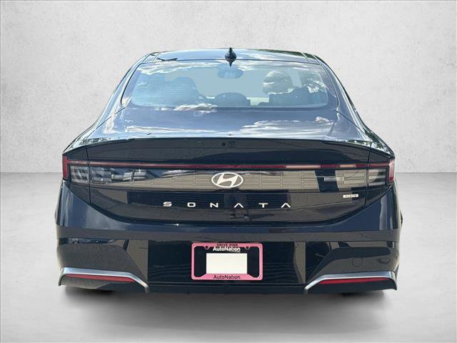 Used 2025 Hyundai Sonata Limited image 8