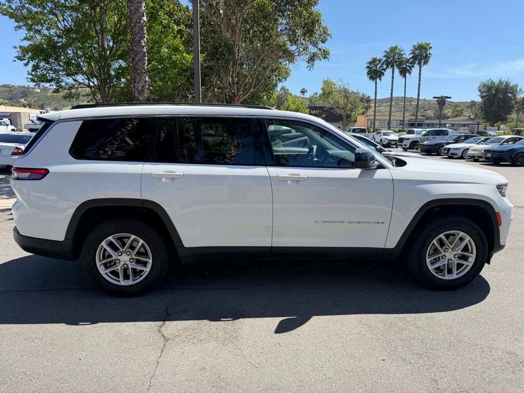 Used 2023 Jeep Grand Cherokee L Laredo image 15