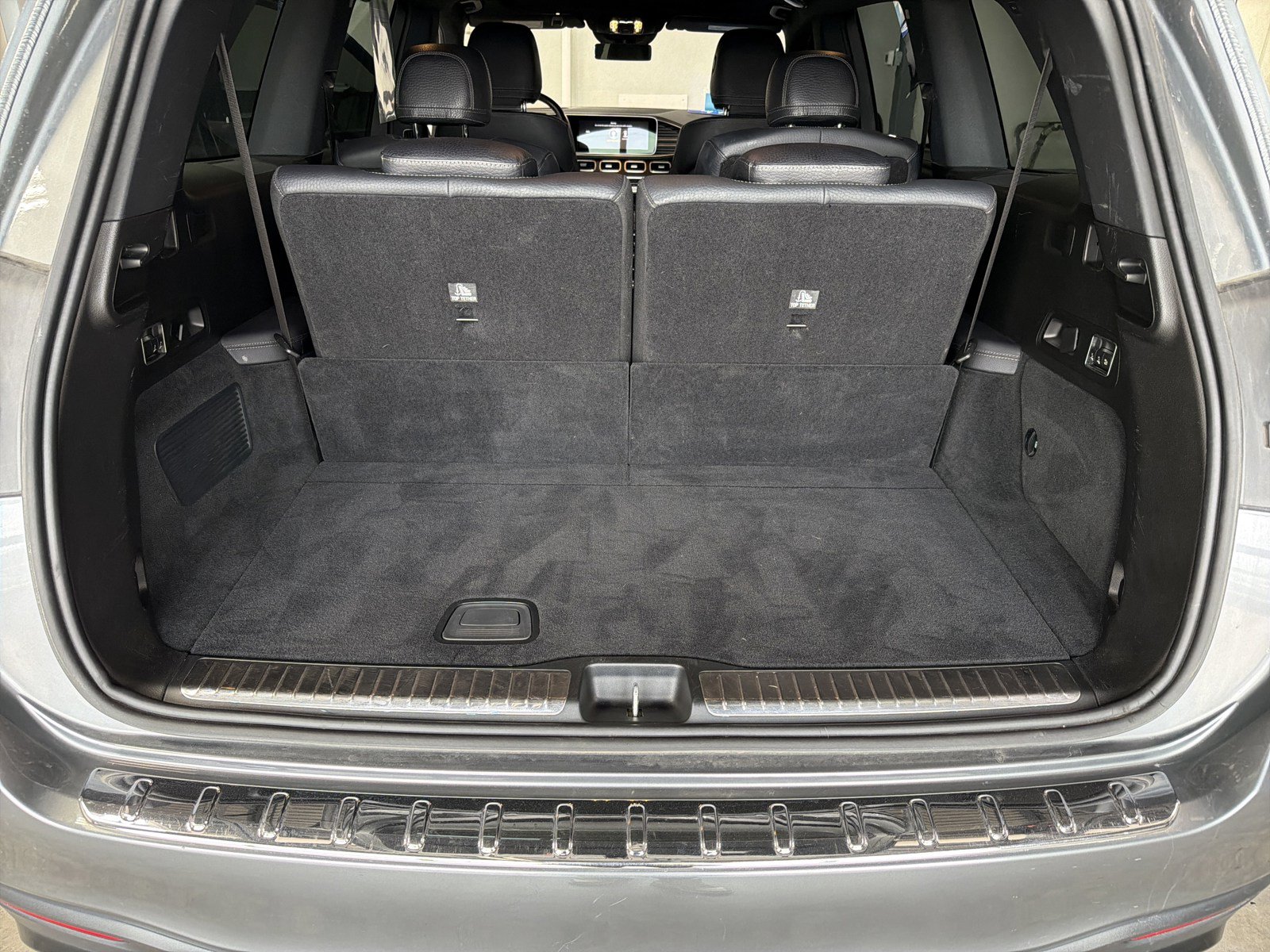 Used 2021 Mercedes-Benz GLS 580 4MATIC image 20