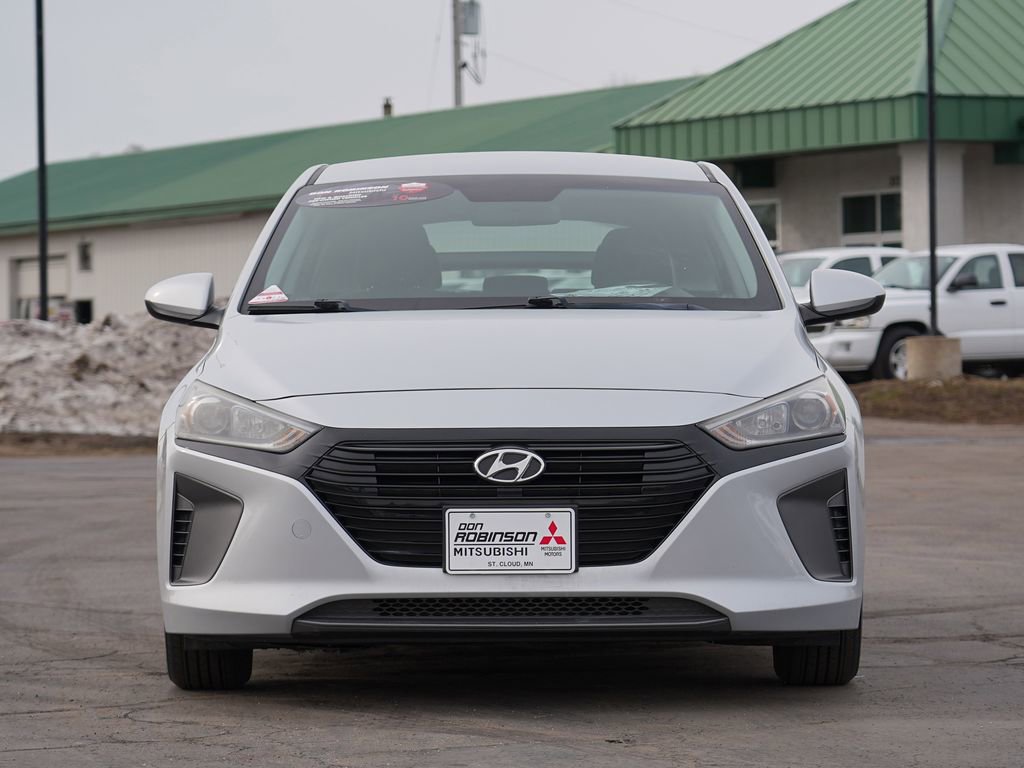 Used 2018 Hyundai Ioniq Blue FWD image 8