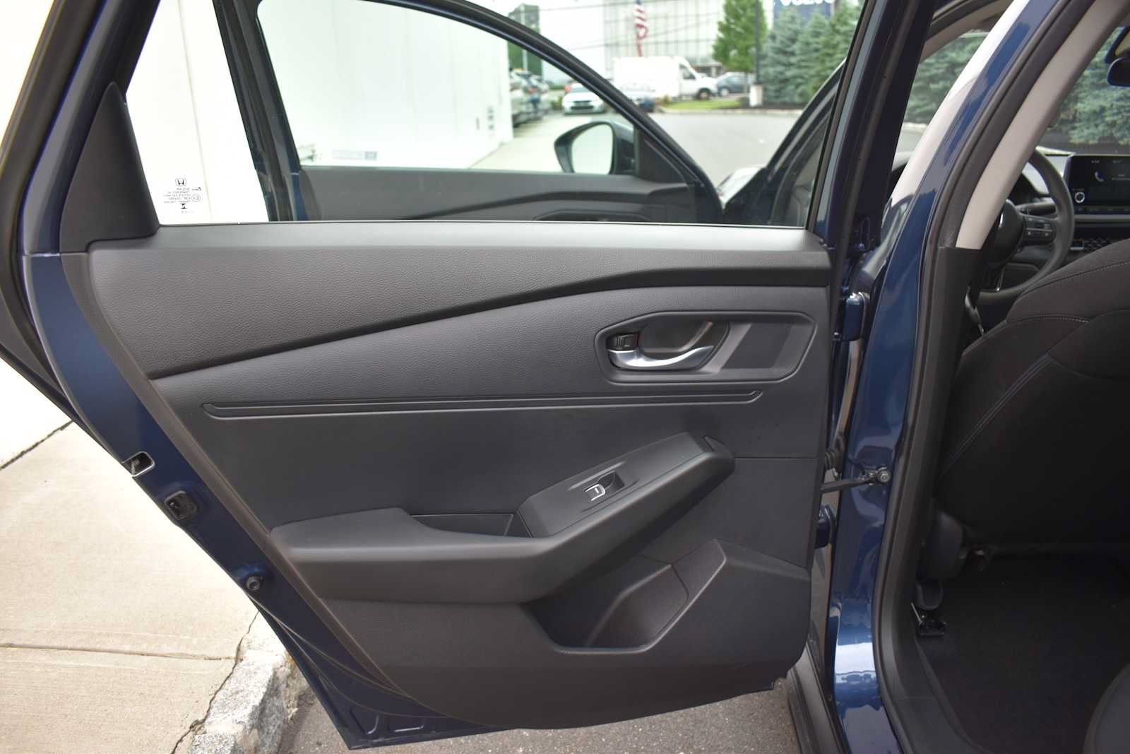 Used 2025 Honda Accord SE image 15