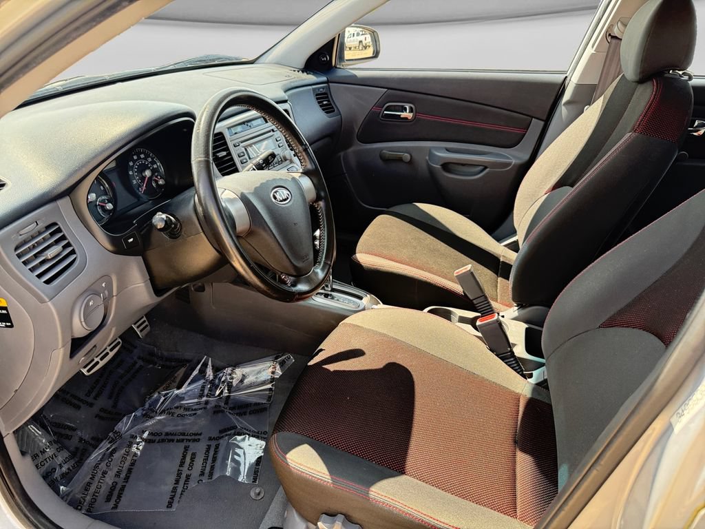 Used 2008 Kia Rio5 FWD image 13