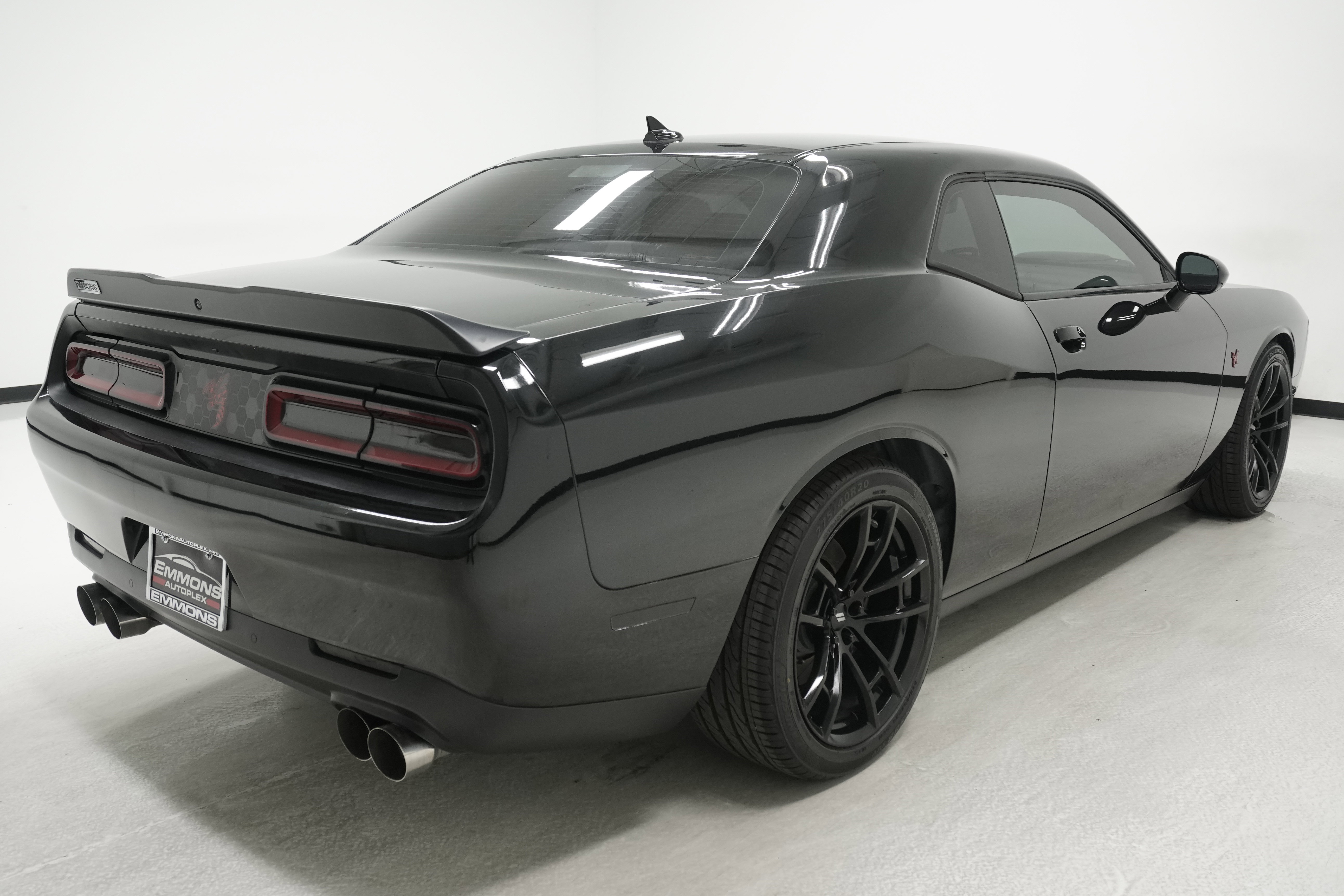 Used 2020 Dodge Challenger R/T Scat Pack w/ Shaker Package RWD image 4