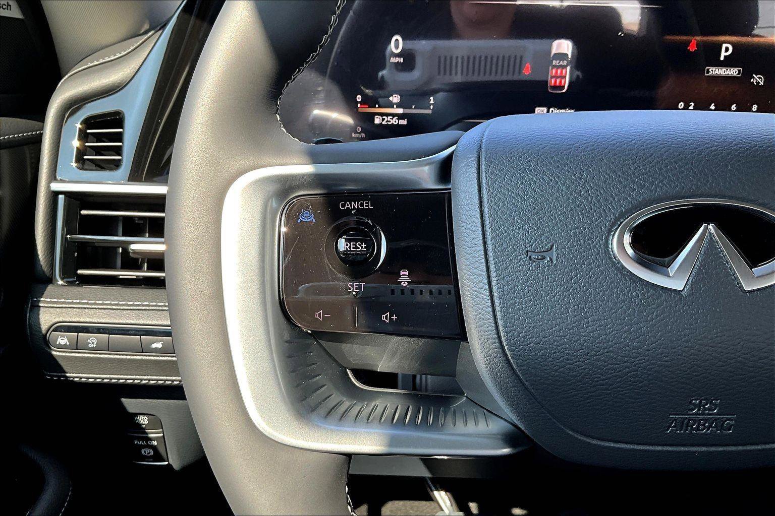 New 2026 INFINITI QX80 Pure image 31