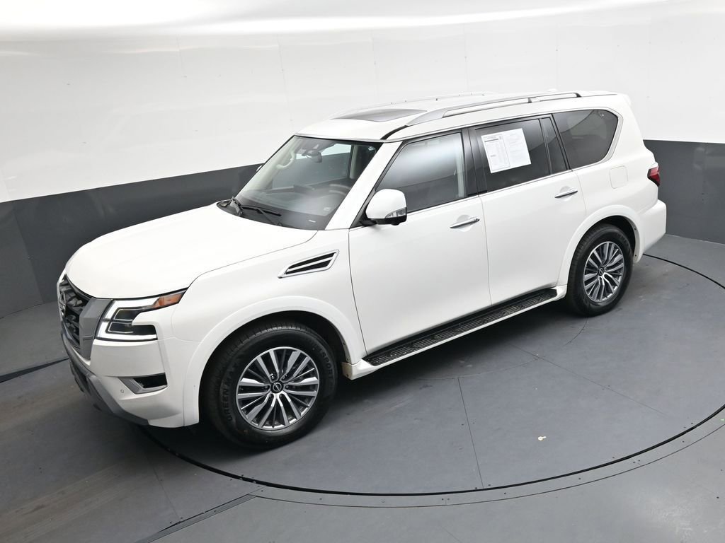 Used 2024 Nissan Armada SL w/ Captain's Chairs Package RWD image 38