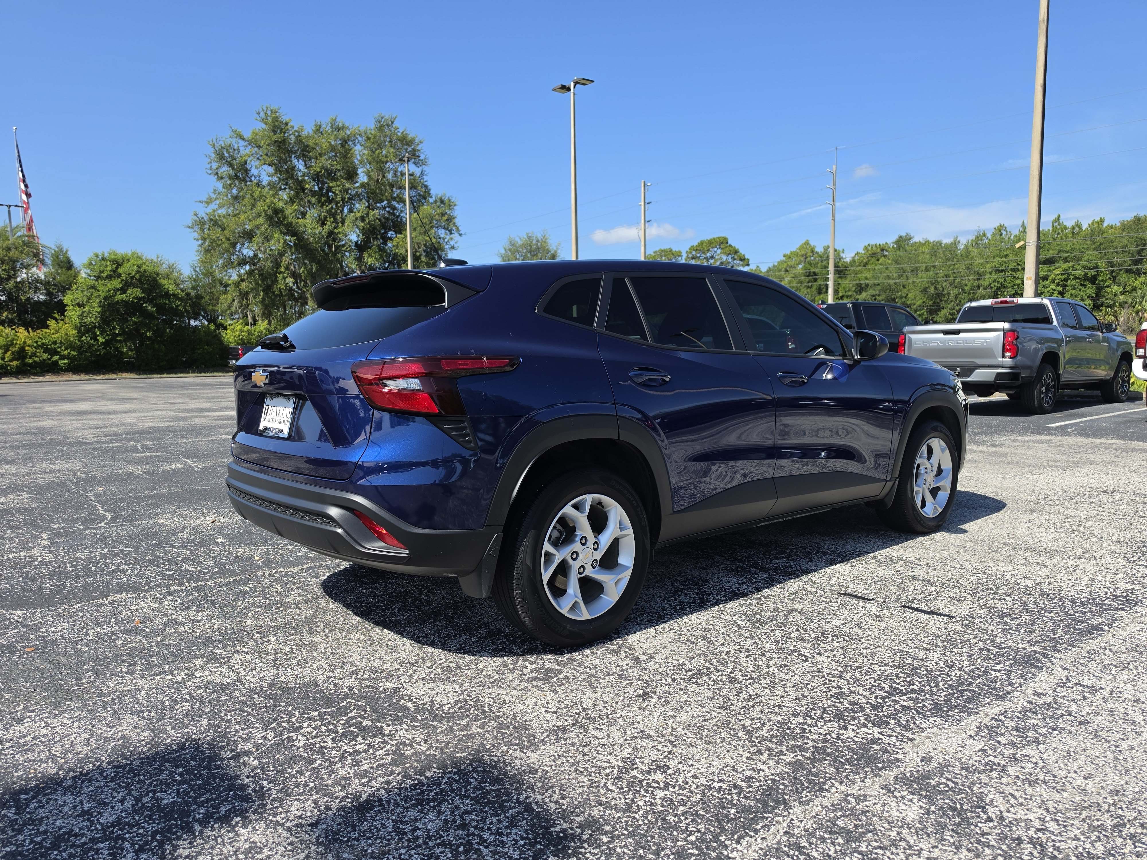 Certified 2024 Chevrolet Trax LS w/ LS Convenience Package FWD image 4
