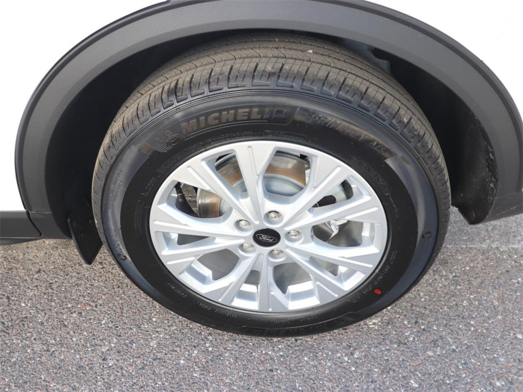 New 2026 Ford Escape Active image 18