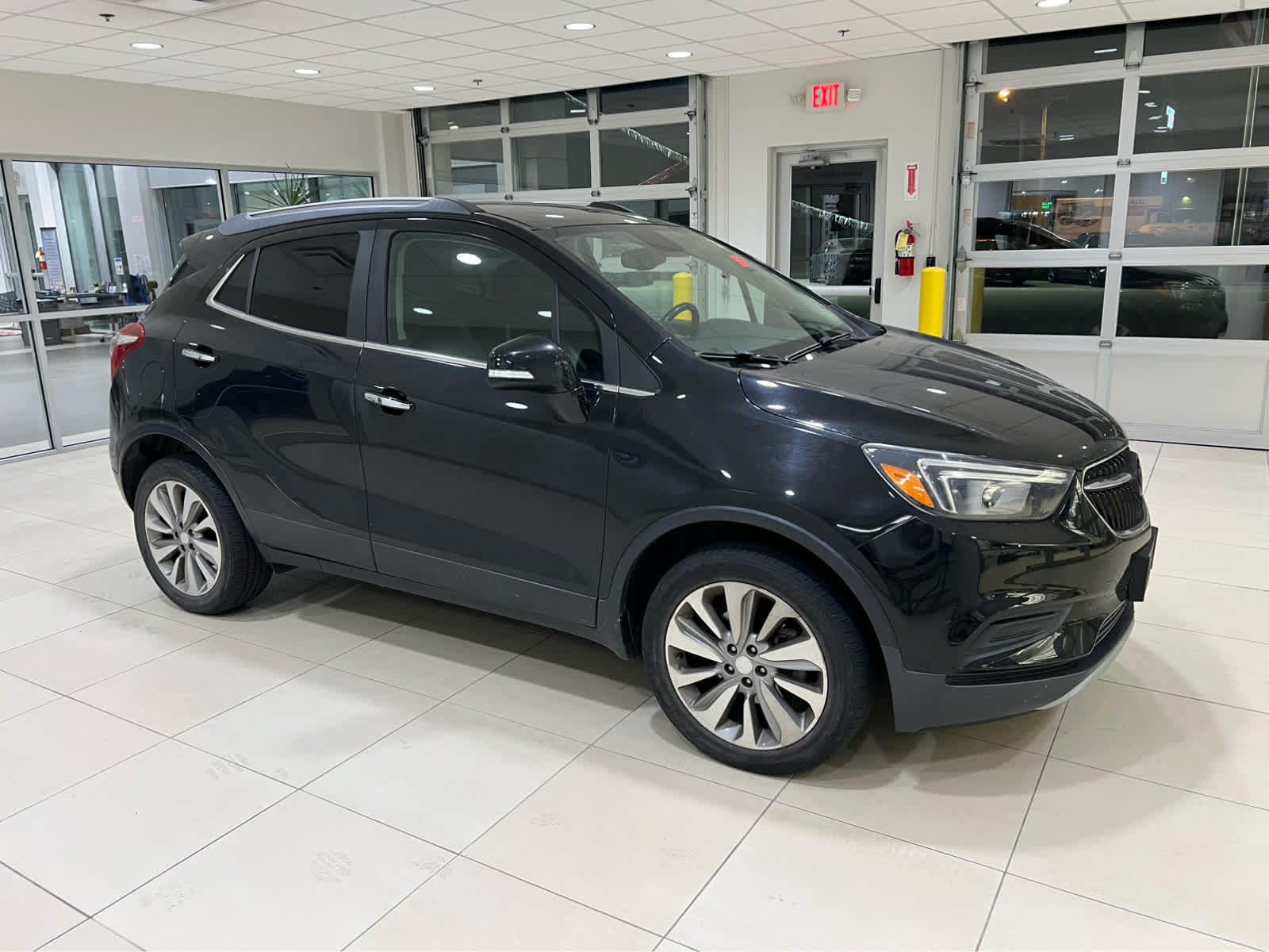 Used 2019 Buick Encore Preferred w/ Safety Package AWD/4WD image 1
