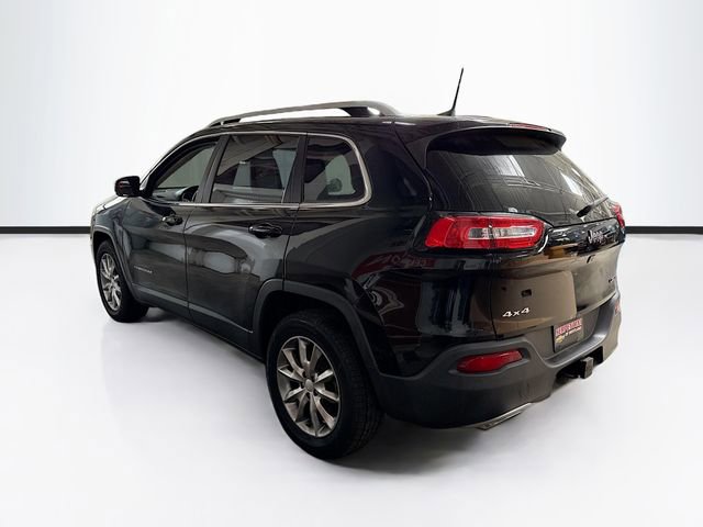 Used 2017 Jeep Cherokee Limited w/ Trailer Tow Group AWD/4WD image 8
