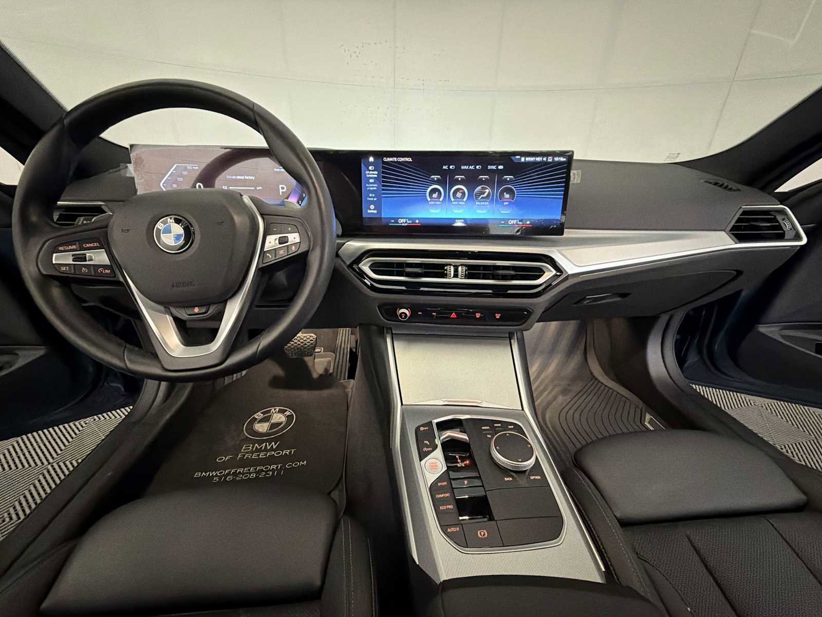 Certified 2024 BMW 430i xDrive Coupe w/ Convenience Package image 17