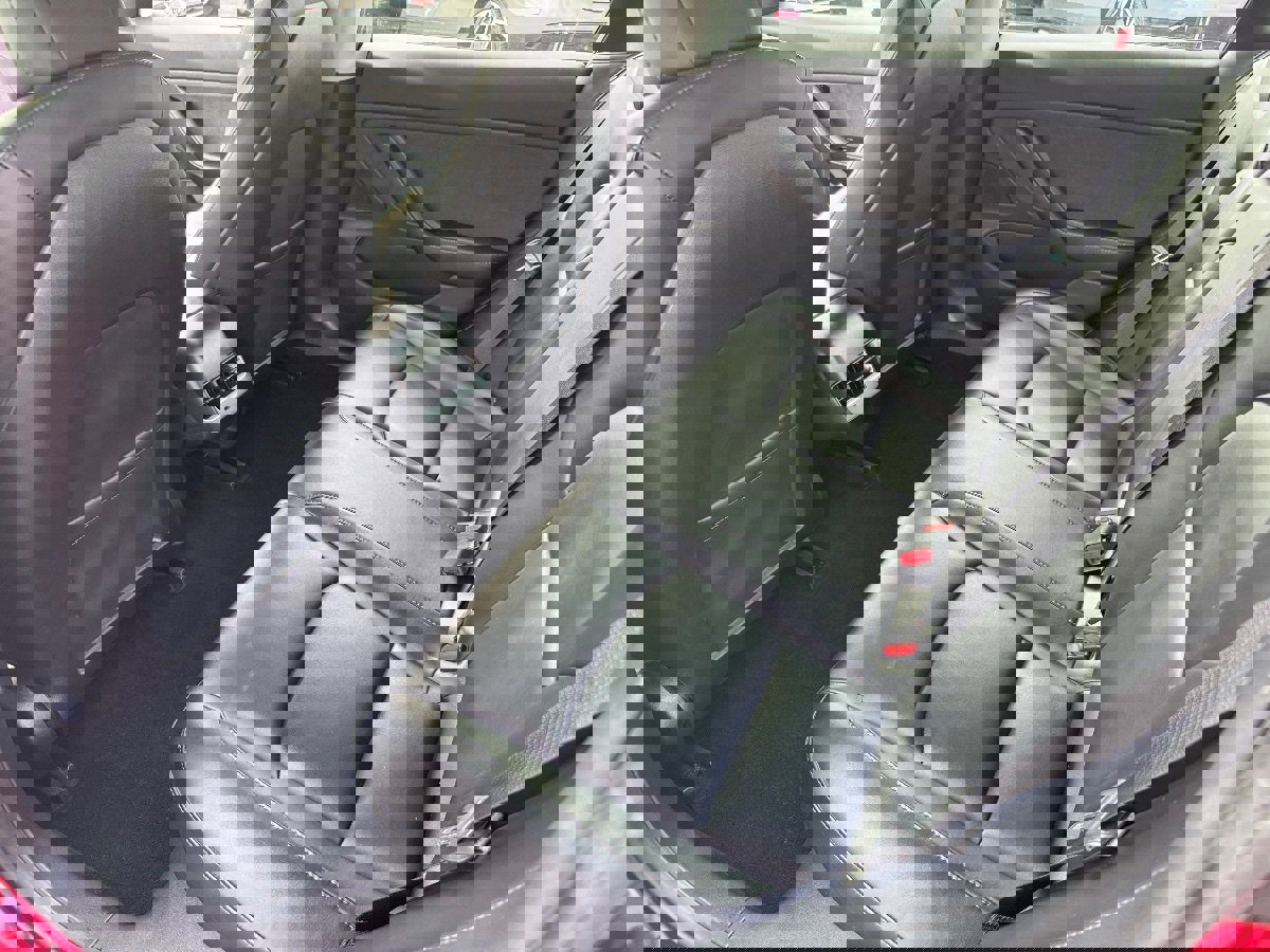 Used 2019 Tesla Model 3 Standard Range Plus image 20