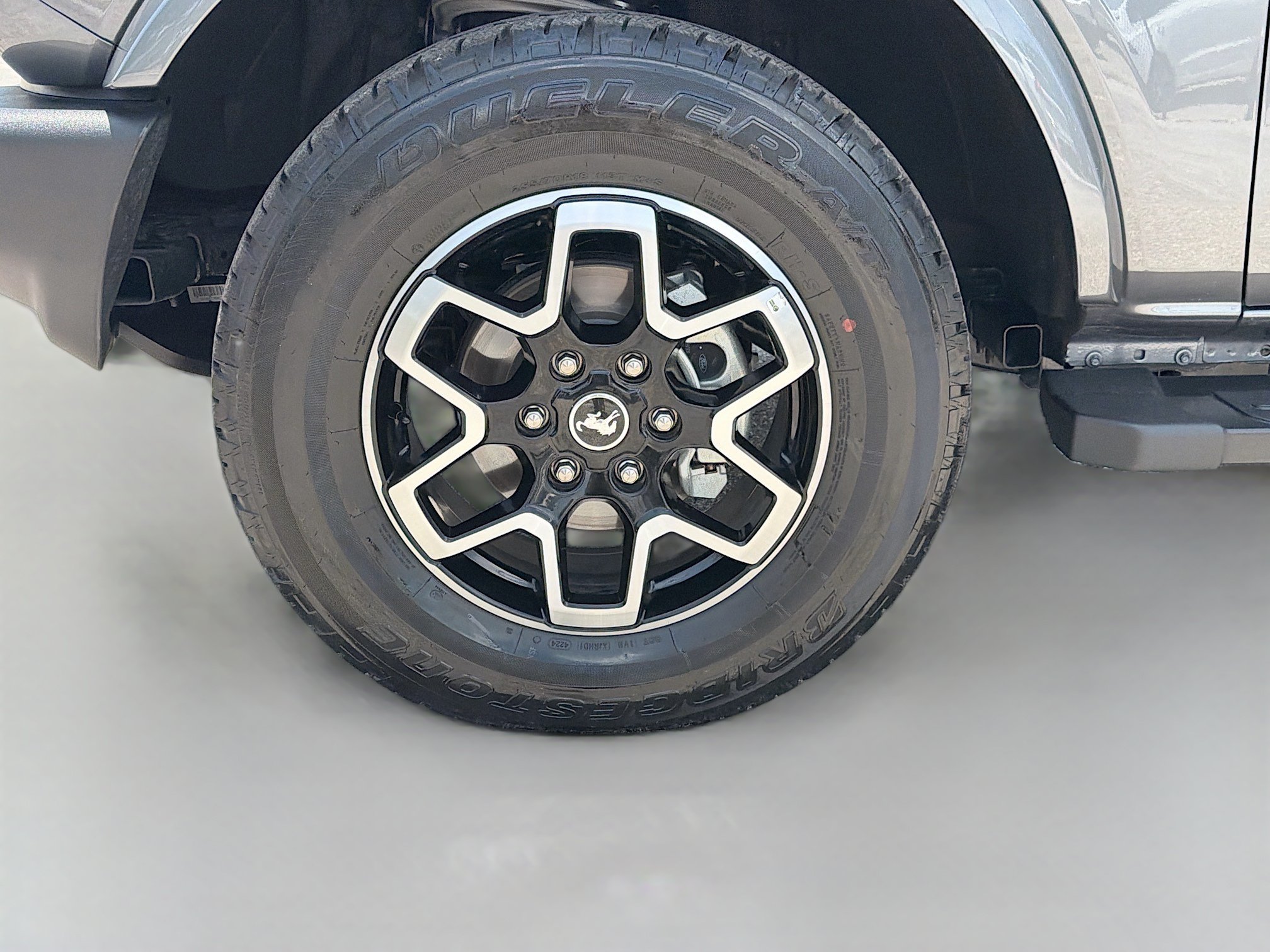 Used 2024 Ford Bronco Outer Banks AWD/4WD image 42