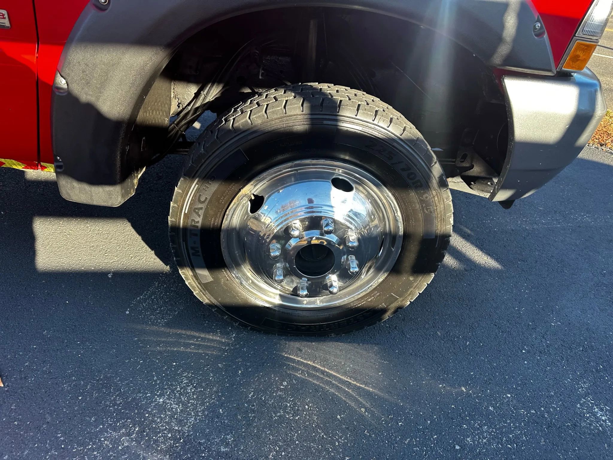 Used 2003 Ford F550 4x4 Regular Cab Super Duty image 14