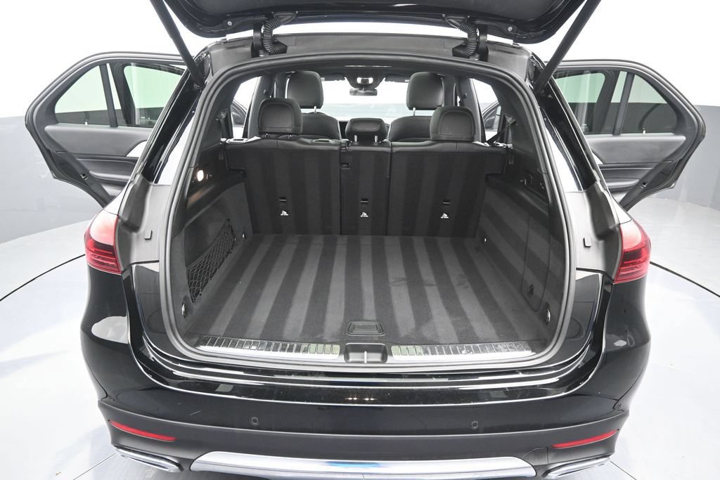 Used 2025 Mercedes-Benz GLE 350 4MATIC image 11