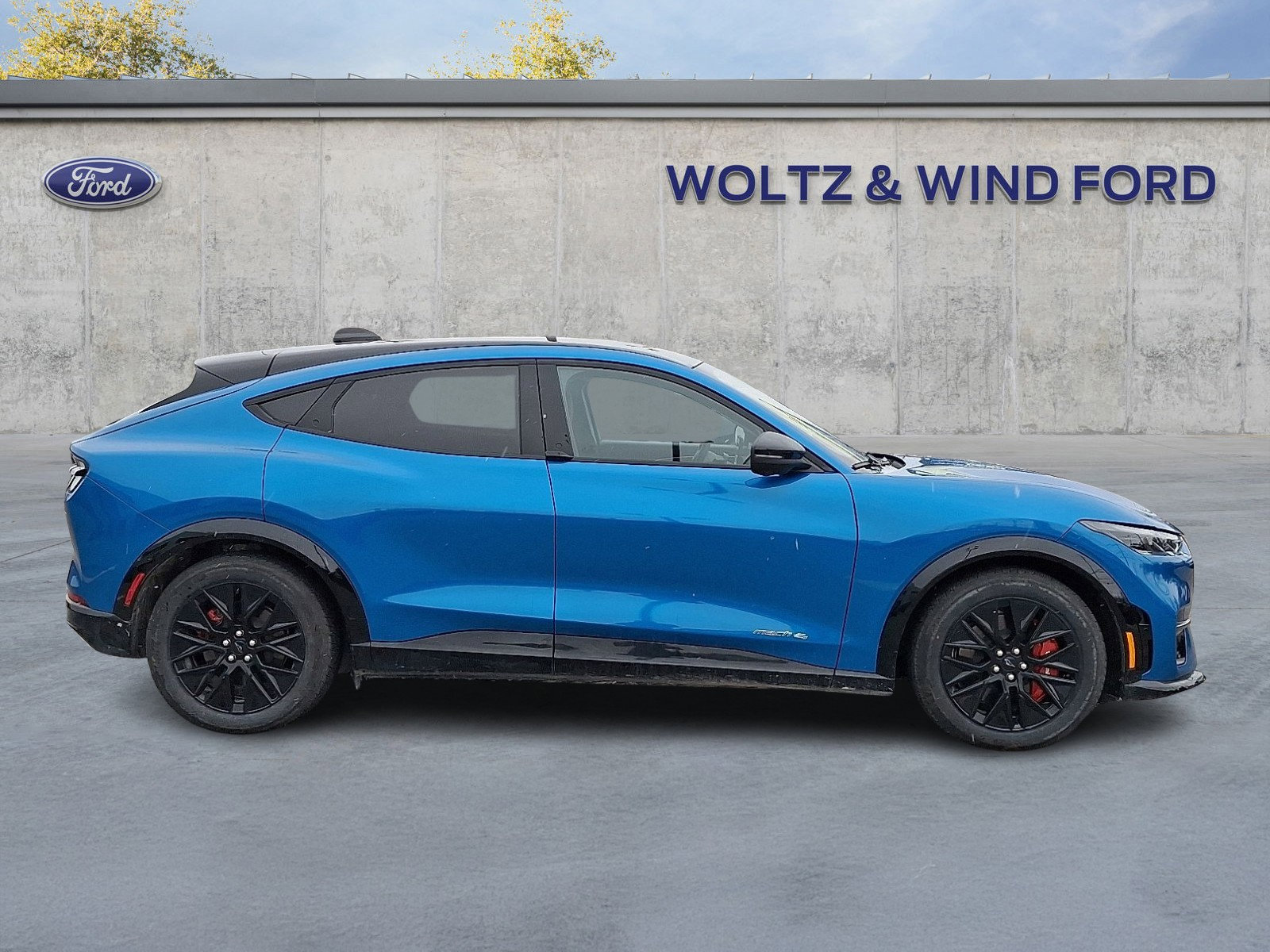 Certified 2025 Ford Mustang Mach-E Premium w/ Sport Appearance Package image 7