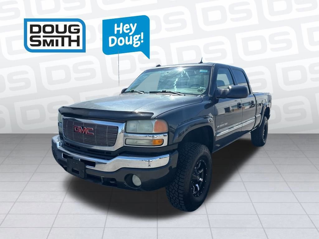 Used 2004 GMC Sierra 2500 SLT w/ Skid Plate Package AWD/4WD image 3