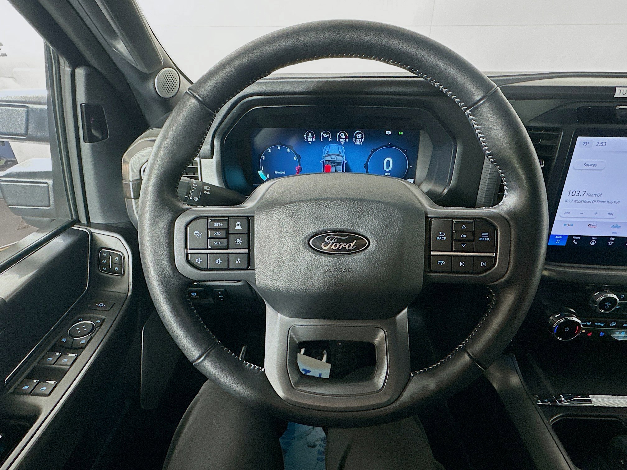 Used 2024 Ford F150 Lariat w/ Equipment Group 502A High image 11